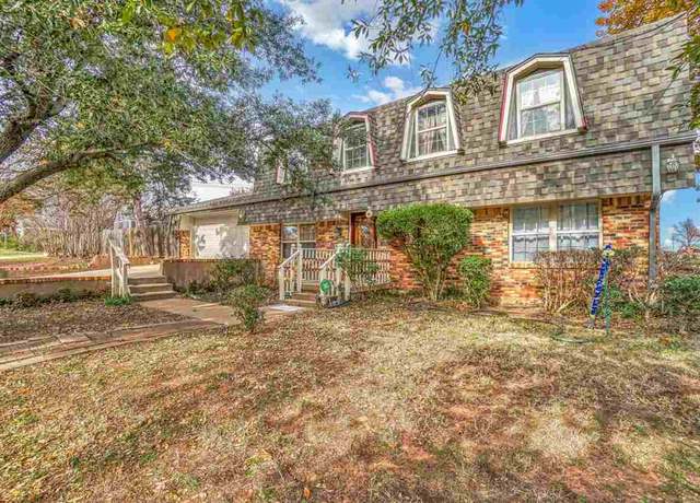 Property at 5201 NW Meadowbrook Dr, Lawton, OK 73505, 3 beds, 2 baths
