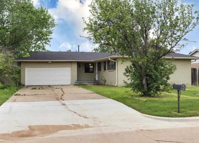 Property at 2315 NW Austin Dr, Lawton, OK 73505, 3 beds, 1.5 baths
