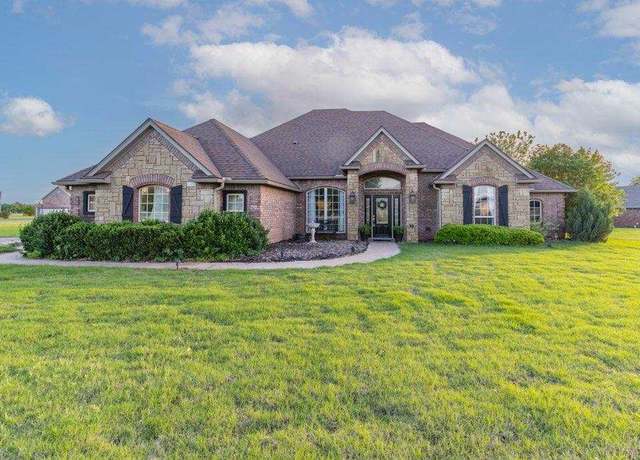 Property at 109 NE Meadow Ln, Elgin, OK 73538, 4 beds, 2.5 baths
