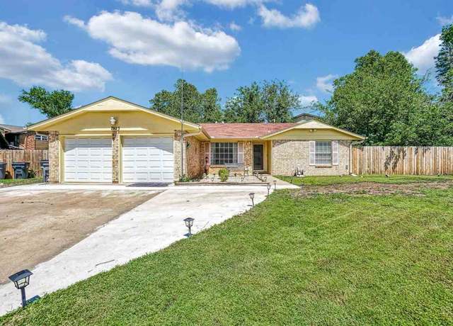 Property at 7923 NW Andrews Ave, Lawton, OK 73505, 3 beds, 2 baths
