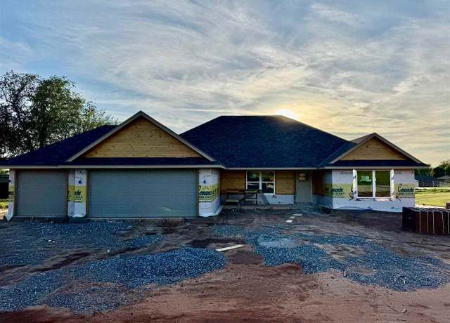 Property at 113 Weaver Way, Fletcher, OK 73541, 4 beds, 2 baths