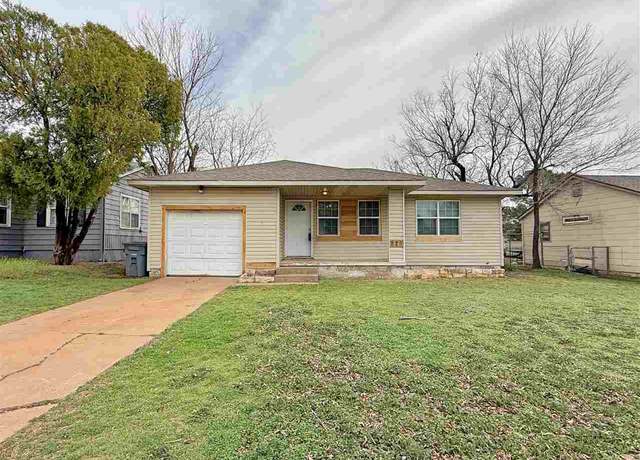 Property at 825 NW 33rd St, Lawton, OK 73505, 2 beds, 1 bath