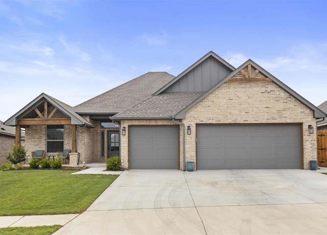 Property at 4705 Bermuda Dr, Mustang, OK, 4 beds, 2.5 baths
