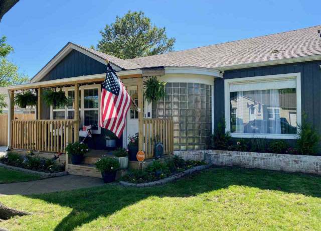 Property at 707 N 14th, Duncan, OK 73533, 4 beds, 2.5 baths