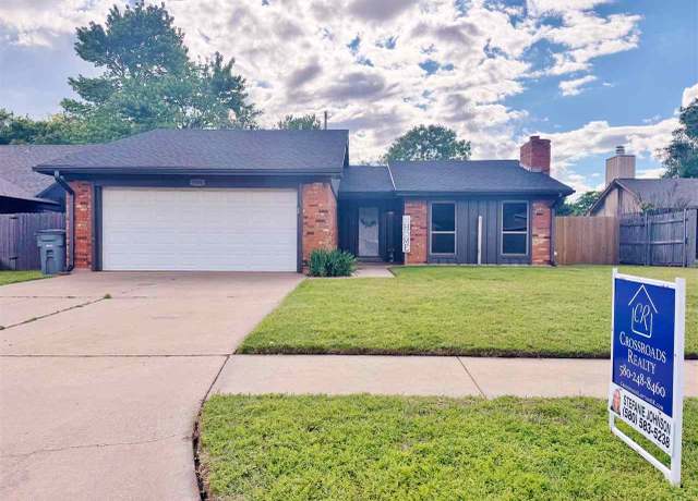 Property at 1606 NW 80th St, Lawton, OK 73505, 3 beds, 2 baths