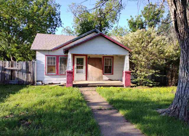 Property at 314 NW Columbia Ave, Lawton, OK 73507, 2 beds, 1 bath