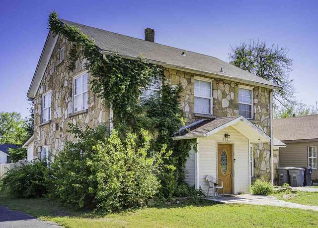 Property at 912 NW Columbia Ave, Lawton, OK 73505, 3 beds, 2 baths