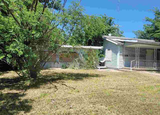 Property at 1901 NW Andrews Ave, Lawton, OK 73507, 4 beds, 1 bath