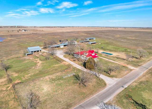 Property at 9106 SE Coombs Rd, Lawton, OK 73501, 3 beds, 2 baths