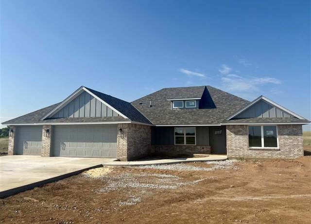 Property at 3720 NW Welch Rd, Lawton, OK 73507, 4 beds, 2 baths