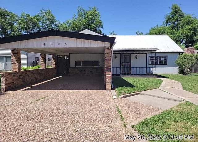 Property at 1805 NW Dearborn Ave, Lawton, OK 73507, 3 beds, 2 baths