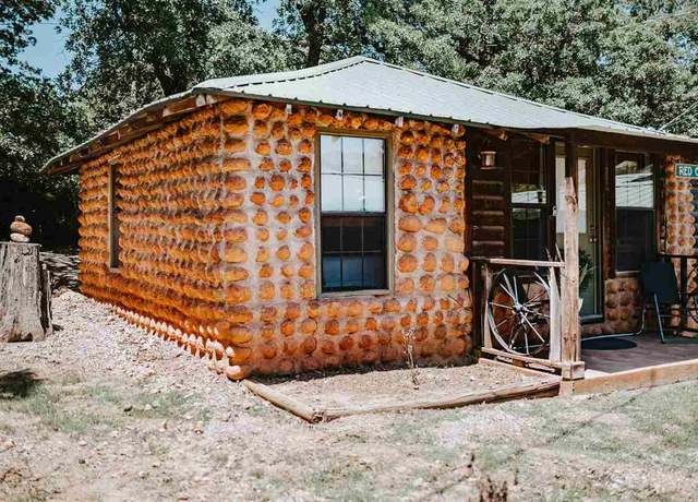 Property at 225 D E Lake Dr, Medicine Park, OK 73557, 1 bed, 1 bath