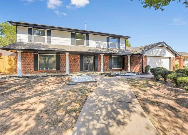 Property at 904 NW Folkstone Way, Lawton, OK 73505, 4 beds, 2.5 baths