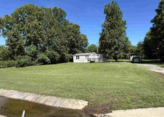 Property at 9825 US Hwy 277, Elgin, OK 73538, 2 beds, 2 baths