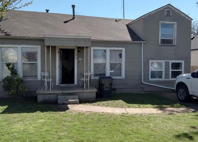 Property at 1804 NW Columbia Ave, Lawton, OK 73507, 2 beds, 1 bath