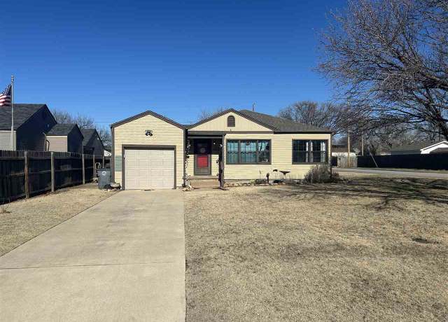 Property at 1901 NW Arlington, Lawton, OK 73507, 3 beds, 1 bath