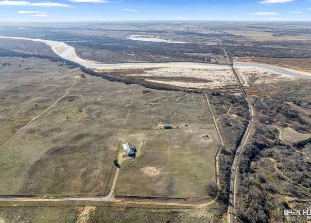 Property at 246578 E 1970 Rd, Devol, OK 73561, 2 beds, 2 baths
