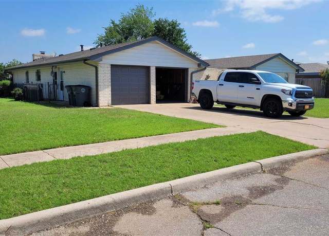 Property at 6933 SW Beta Ave, Lawton, OK 73505, 4 beds, 2 baths