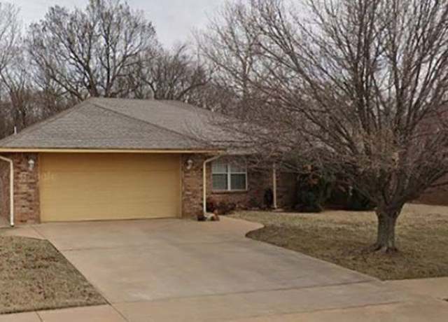 Property at 5038 SE Redbud Pl, Lawton, OK 73501, 3 beds, 2 baths