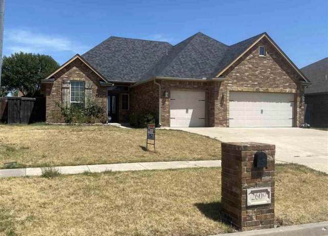 Property at 2609 NW Debracy Ave, Lawton, OK 73505, 3 beds, 2 baths