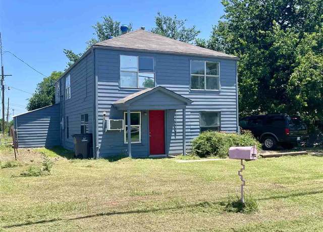 Property at 308 SW 16th St, Lawton, OK 73501, 5 beds, 2 baths