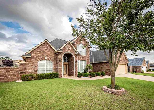 Property at 813 NW 76th St, Lawton, OK 73505, 4 beds, 3 baths
