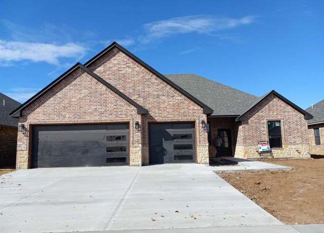 Property at 3909 NE Shenandoah, Lawton, OK 73507, 4 beds, 2.5 baths