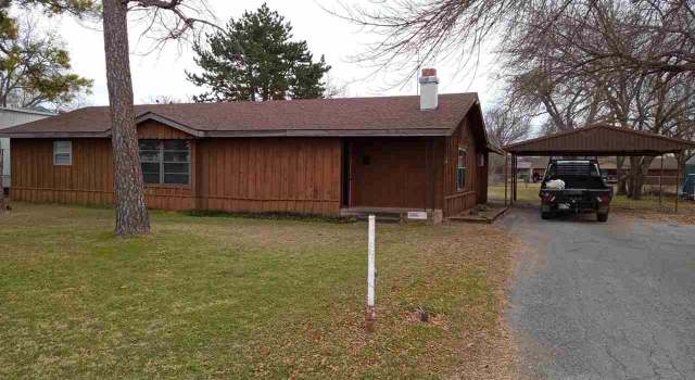 Photo of 506 E Nevada St, Walters, OK 73572
