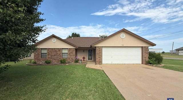 Photo of 739 N 3rd St, Cyril, OK 73029