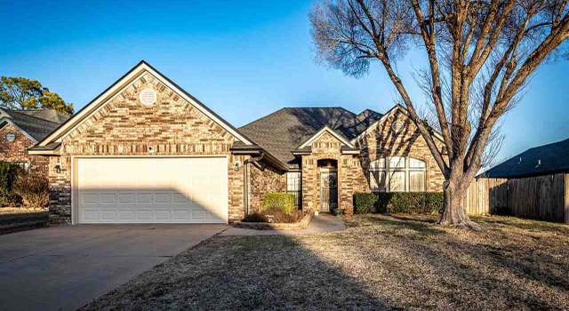 Photo of 111 NE 52nd St, Lawton, OK 73507