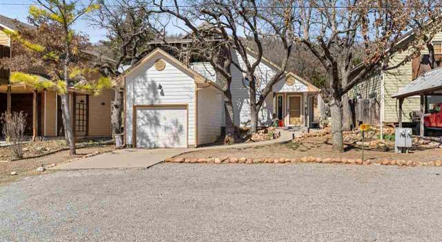 Photo of 255 E Lake Dr, Medicine Park, OK 73557