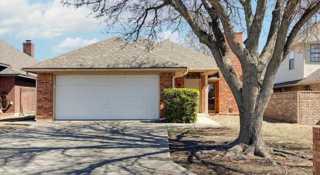 Photo of 807 NW Hampton Ct, Lawton, OK 73505
