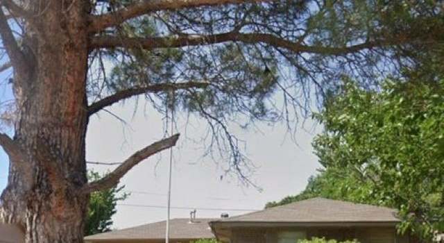 Photo of 6753 NW Compass Dr, Lawton, OK 73505