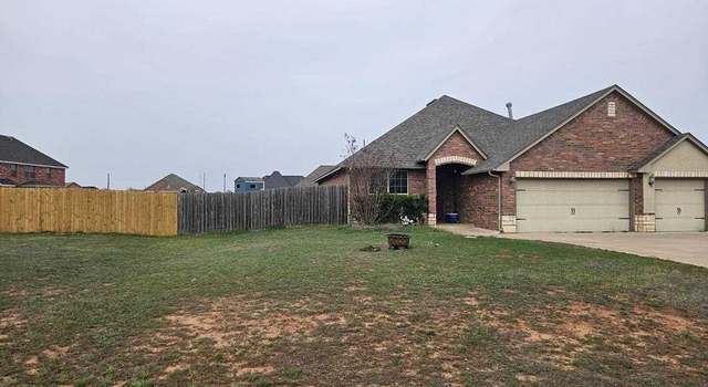 Photo of 10814 Jordynns Xing, Elgin, OK 73538