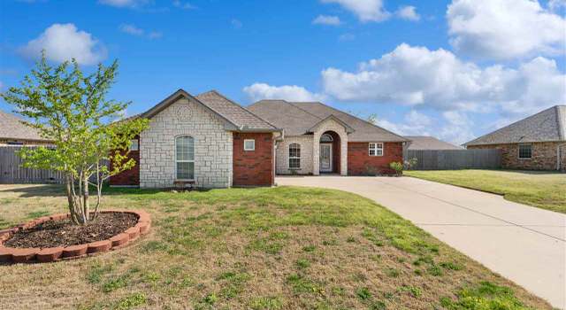 Photo of 1206 Alma Dr, Elgin, OK 73538