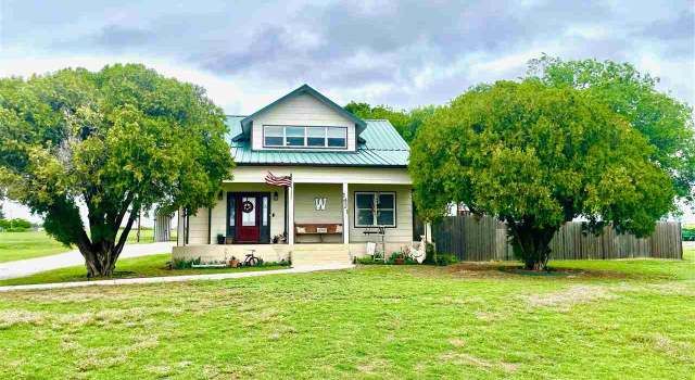 Photo of 1421 Gladstone Ave, Frederick, OK 73542