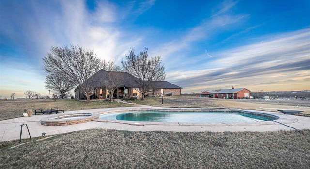 Photo of 1933 SW Red Elk Rd, Cache, OK 73527