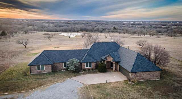 Photo of 1933 SW Red Elk Rd, Cache, OK 73527