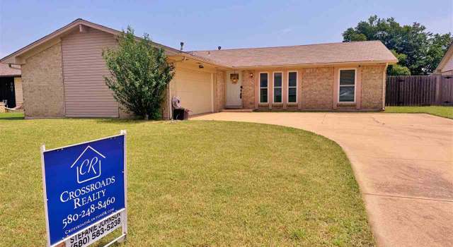 Photo of 305 NE 48th St, Lawton, OK 73507