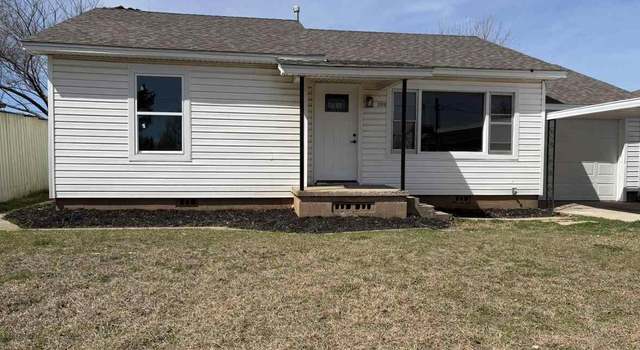 Photo of 113 N Leveta St, Cyril, OK