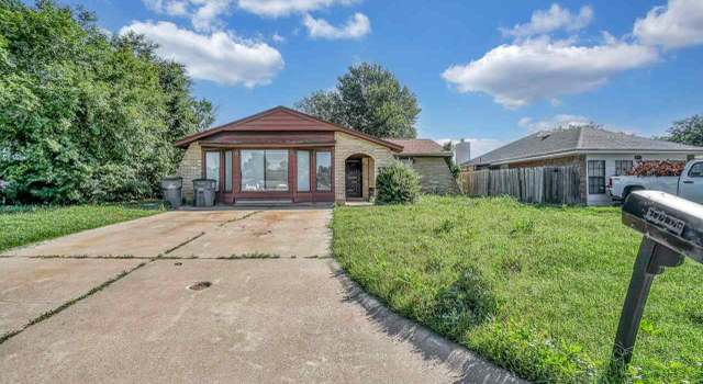 Photo of 5717 NW Briarwood Dr, Lawton, OK 73505