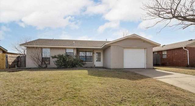 Photo of 4718 SW K Cir, Lawton, OK