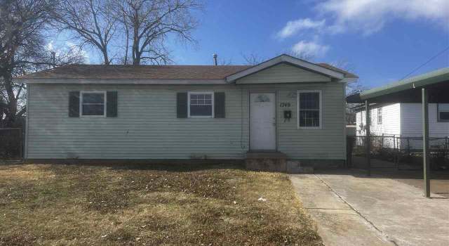 Photo of 1749 SW 12th St, Lawton, OK