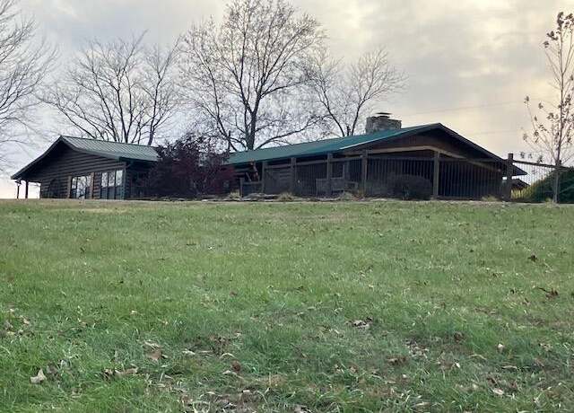 Property at 199 Finney Rd, Batesville, AR 72501, 2 beds, 2 baths