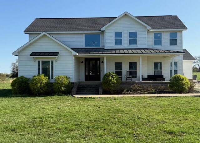 Property at 15 Trinity Grove Ln, Batesville, AR 72501, 5 beds, 4 baths