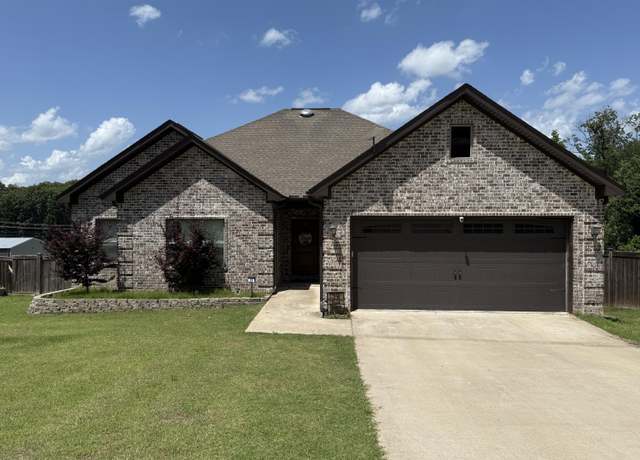 Property at 39 Riverwood Dr, Batesville, AR 72501, 3 beds, 2 baths