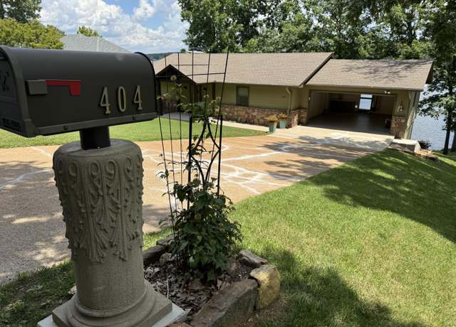 Property at 404 Isabella Ln, Horse Shoe Bend, AR 72512, 3 beds, 2 baths
