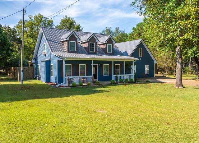Property at 60 Boulder Drive Dr, Southside, AR 72501, 4 beds, 2.5 baths