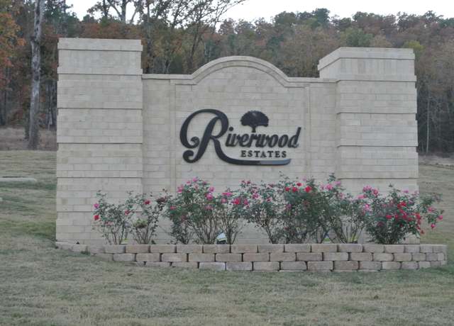 Property at Riverwood Dr, Batesville, AR 72501