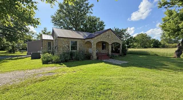 Photo of 572 Main St, Pleasant Plains, AR 72568
